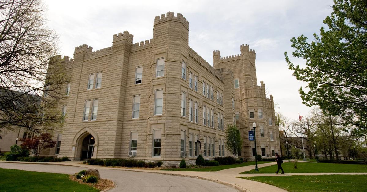 EIU emergency alert test at 5 p.m. Monday, May 11 to include campus speaker system