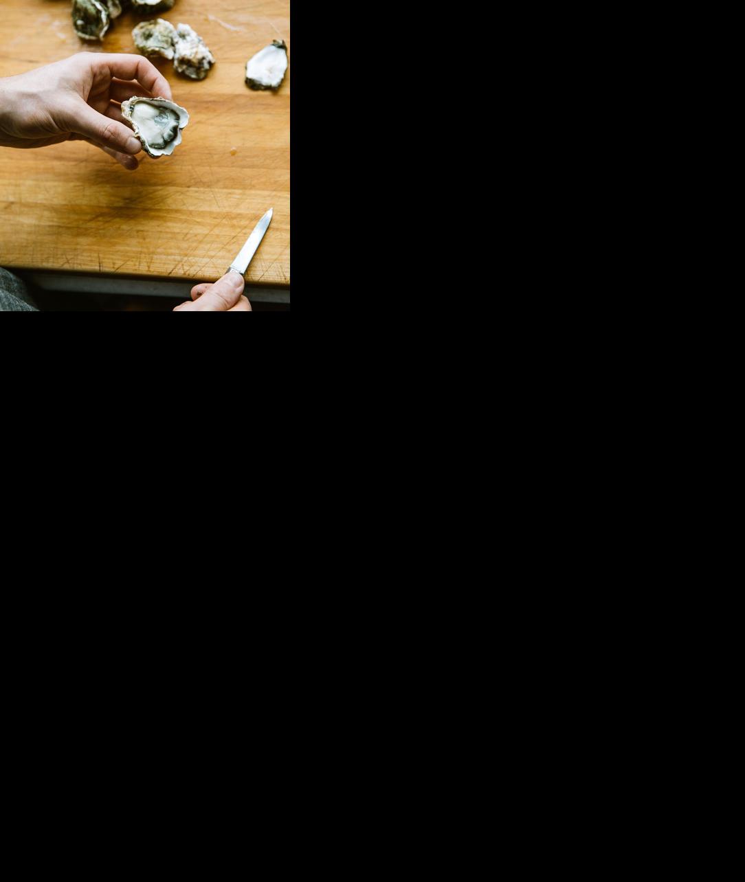 Shucking oysters for frying