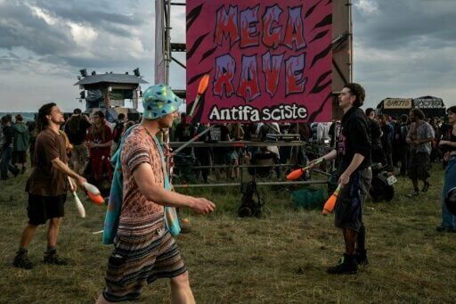 Free parties are linked to ideals of protest and rooted in anti-establishment culture