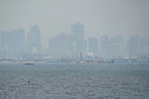 At its peak, smoke from the landfill fire was affecting air quality across Metro Manila