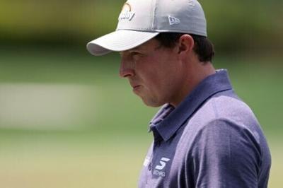 Overnight leader Matt Fitzpatrick bounced back from a shaky start, putting and chipping in from off the greens on 14 and 15 respectively