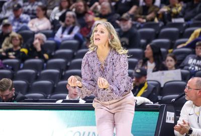 Mizzou head coach Kellie Harper shouts from the sideline (copy)
