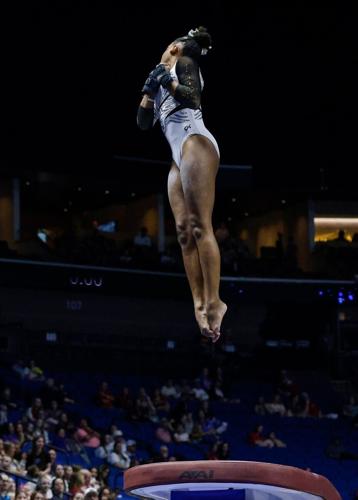 Mizzou’s Kimarra Echols performs a Yurchenko Full