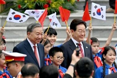 Vietnam's President To Lam and South Korean President Lee Jae Myung met in Hanoi for talks that were expected to lead to multiple cooperative agreements