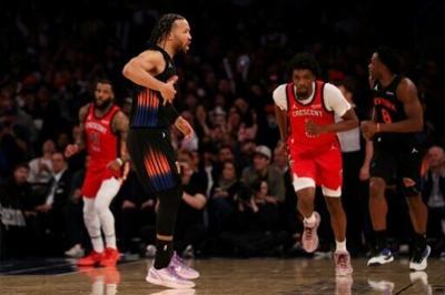 Jalen Brunson reacts during the fourth quarter of the New York Knicks defeat of the New Orleans Pelicans