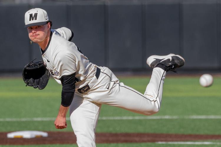 Mizzou pitcher Brady Kehlenbrink (40) pitches against Texas A&M