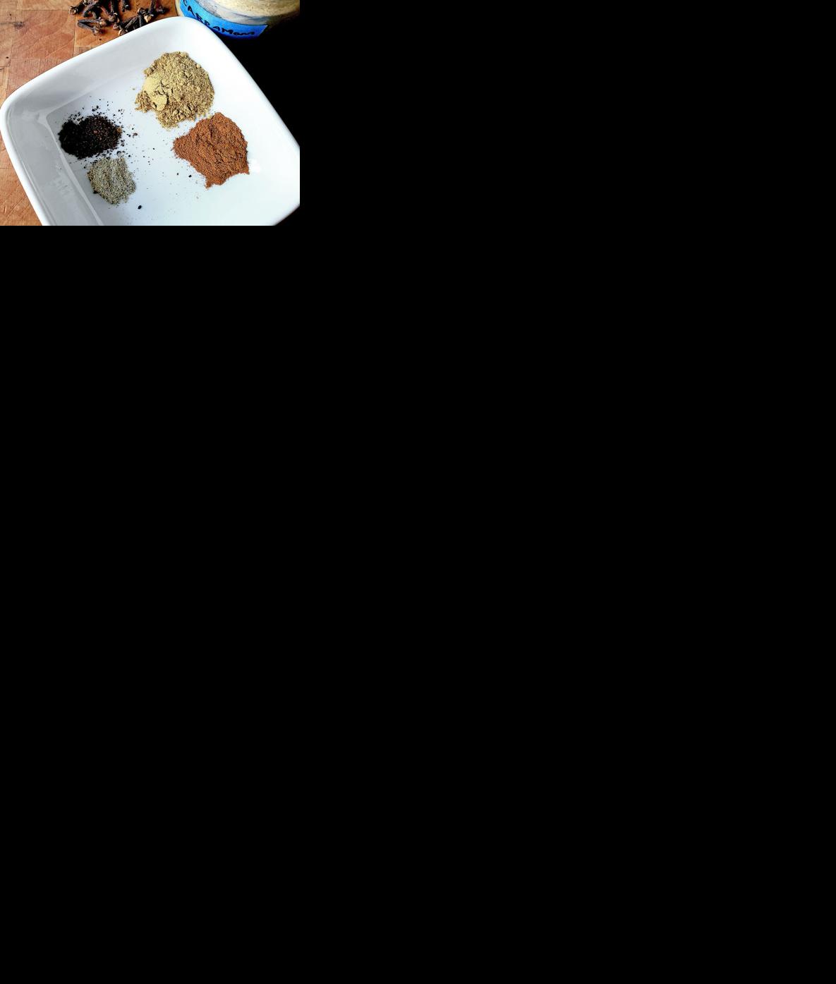 Cranberry sauce spices