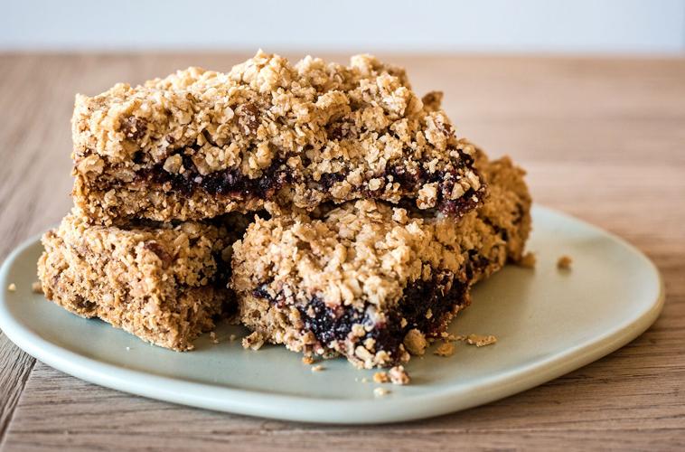 Jam crumble bars