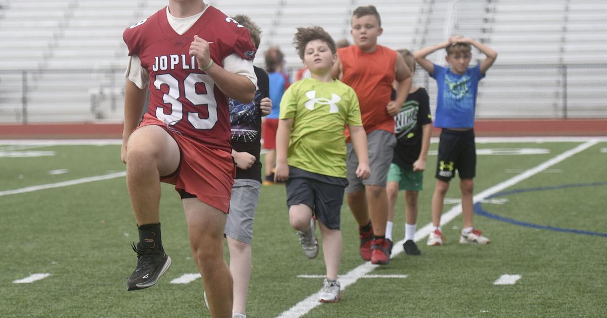 Area kids grow love of game at JHS grid iron camp