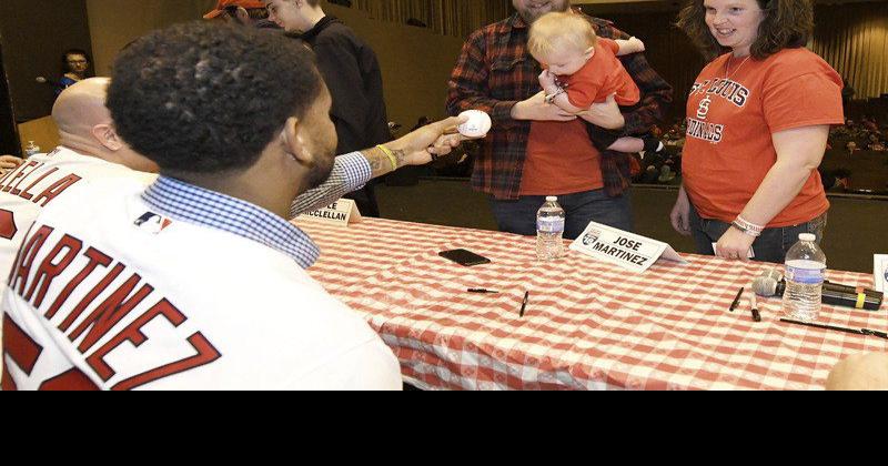 Cardinals roll into Springfield with annual Caravan