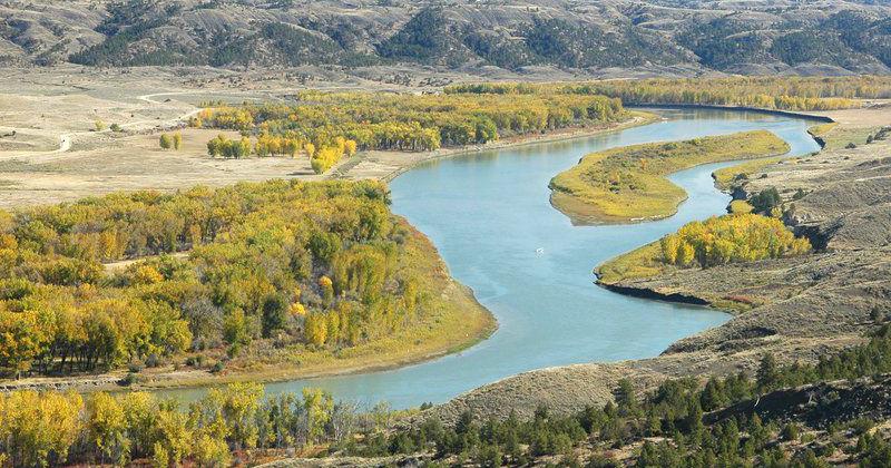 Potential of Missouri River pipelines to Western states opens new front in water war