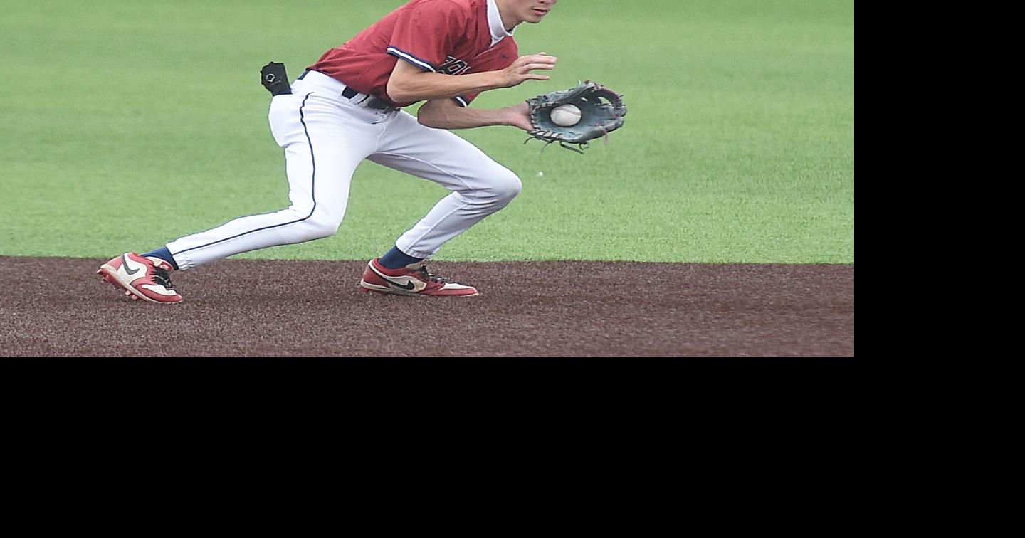 Eagles fall to Springfield Catholic