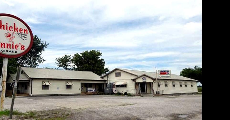 120923 Chicken Annies Girard sign a.jpg Multimedia