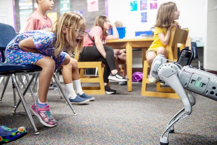 Stokes Robotics demonstrates robotic dog for Thomas Jefferson campers |  Education | joplinglobe.com