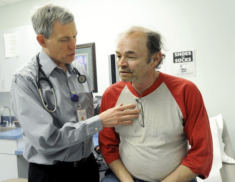 Pressure growing to expand Medicaid in Missouri Local