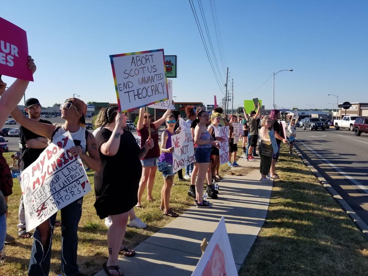 150 protest in support of reproductive rights in reversal of Roe | Local  News | joplinglobe.com