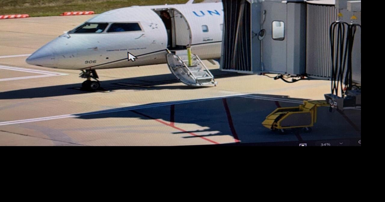 Joplin airport's new passenger bridge takes fir…