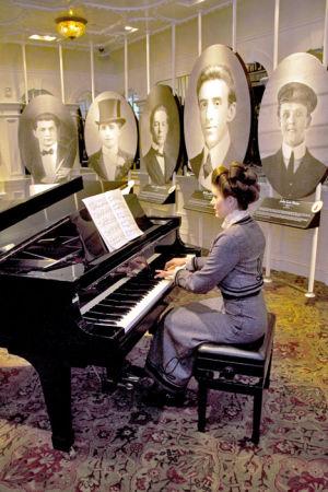 Titanic S Musicians Honored In Branson Museum S New Gallery