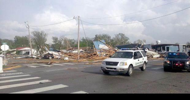 A year after tornado, Baxter Springs trying to move on, Local News