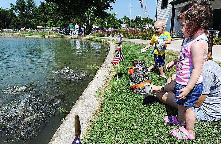 Neosho National Fish Hatchery - Totally Eggs-cellent! We recently