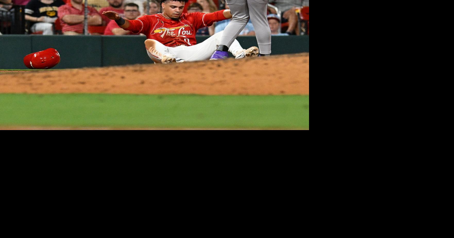 Herrera homers in the Cardinals' 3-2 win over t…