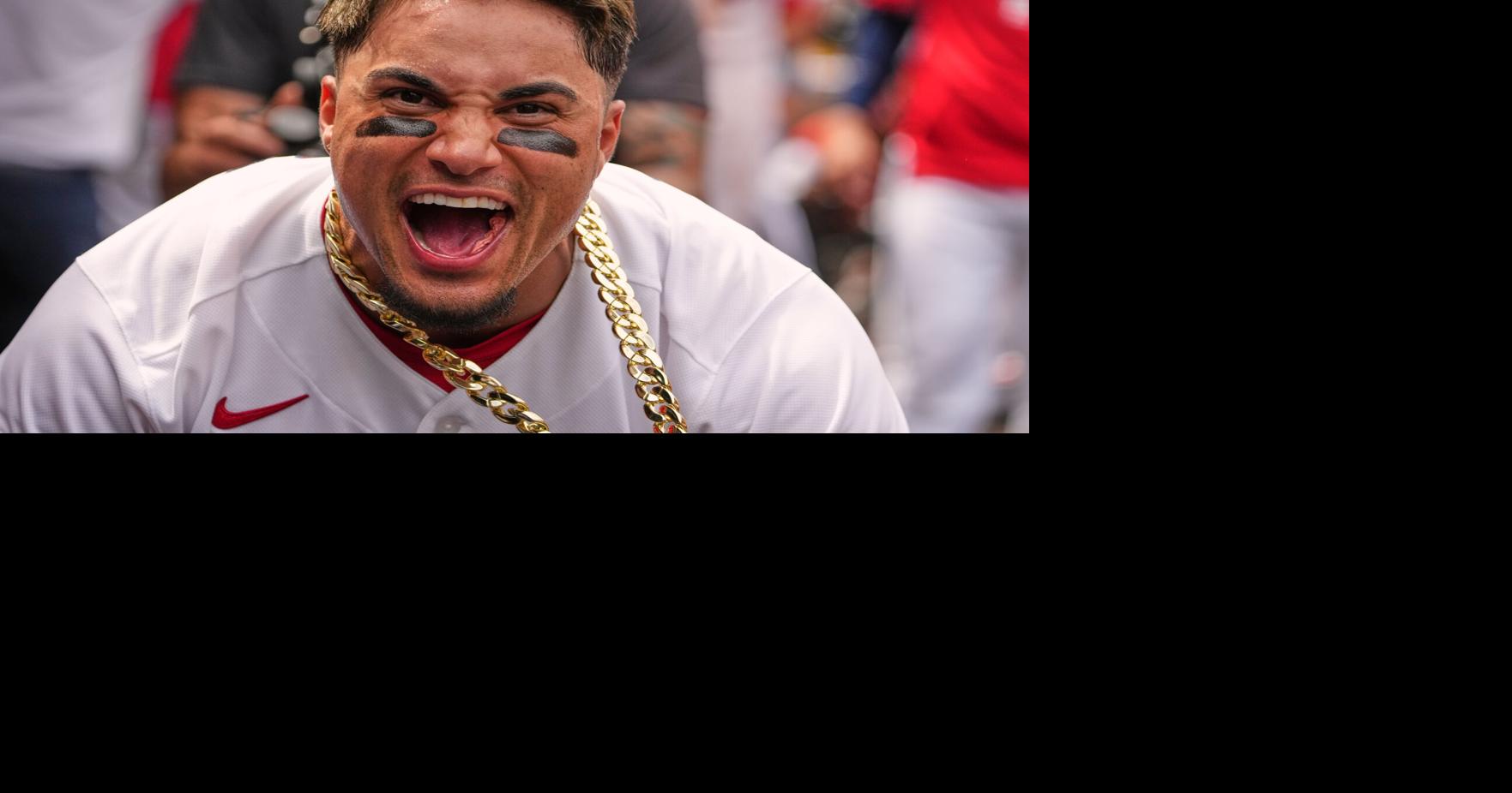Torres homers, Walker hits RBI double as Cardinals rally past crumbling Reds 5-3 for series sweep