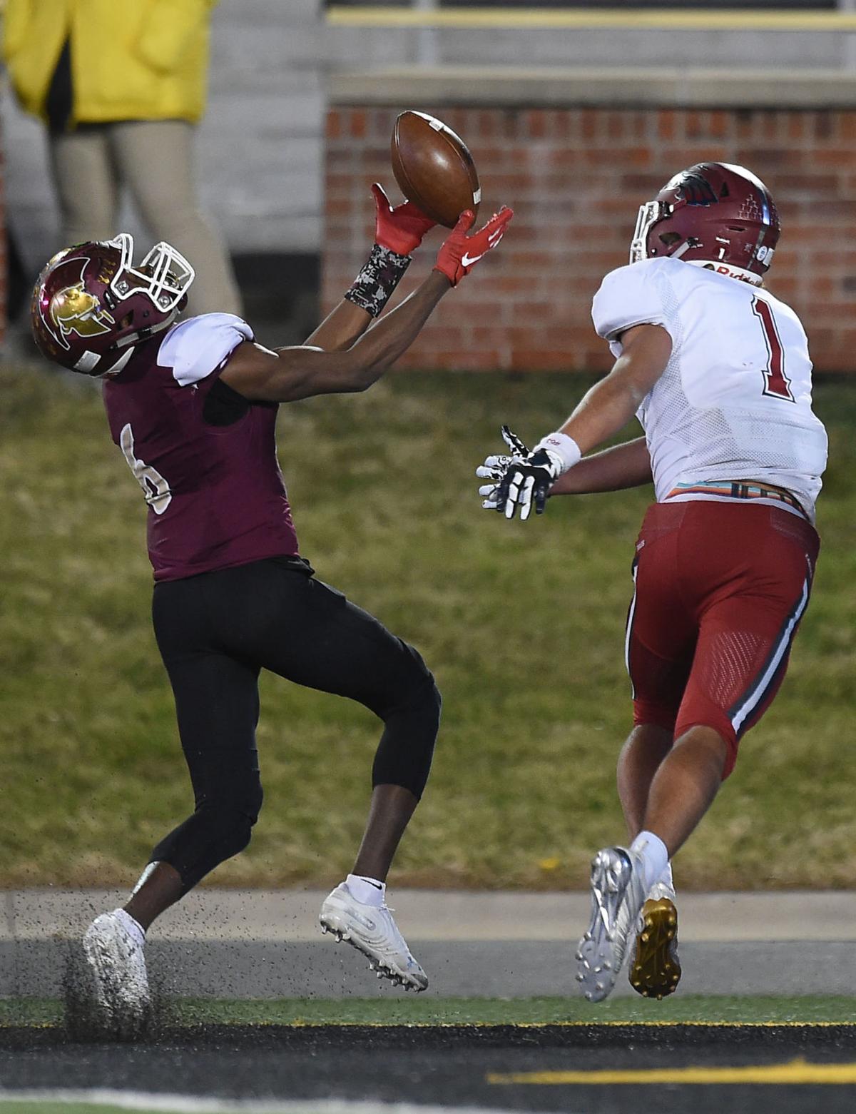 113019 JHS Desmet33.jpg