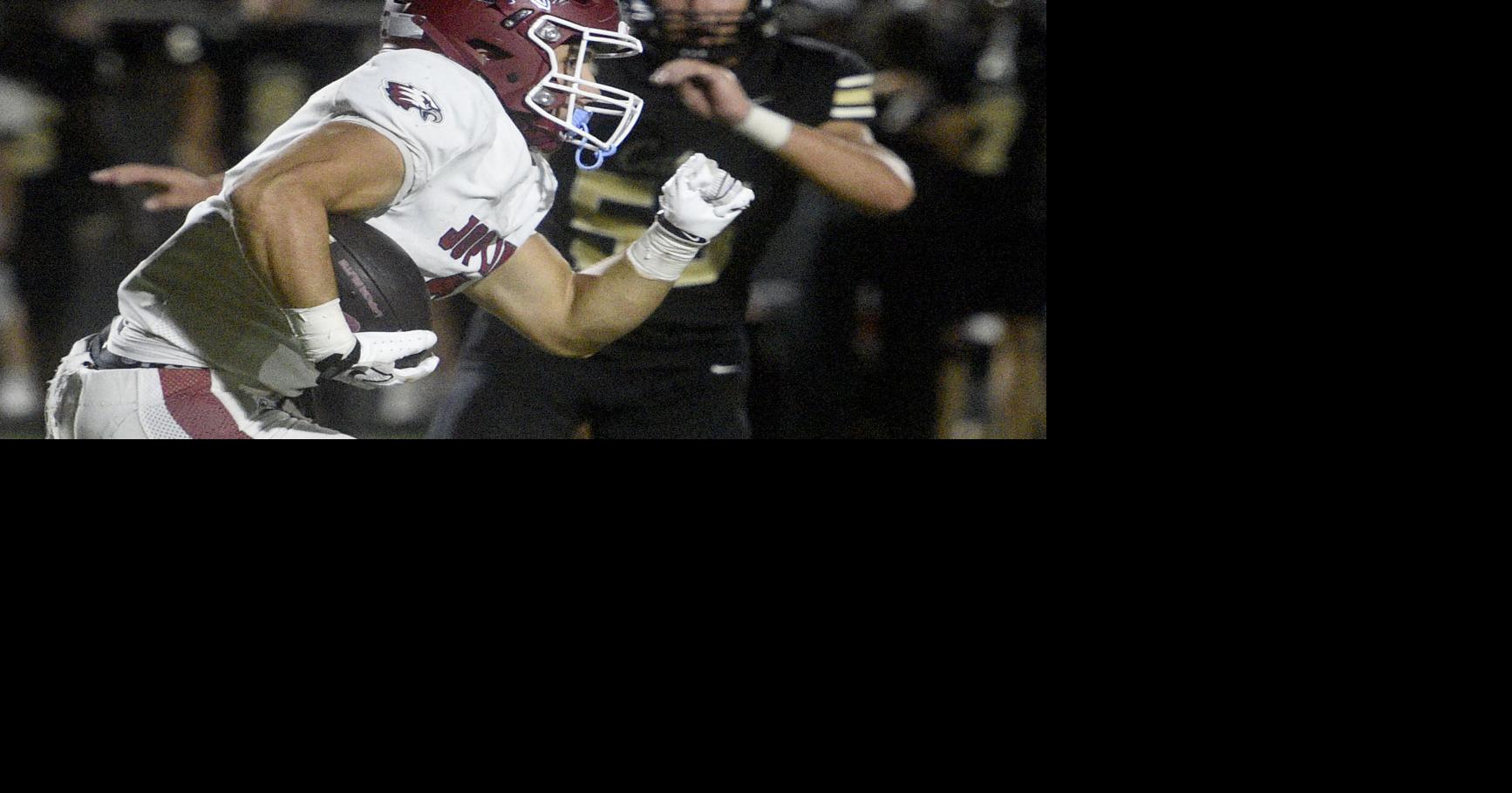 Football playoff picture coming into focus