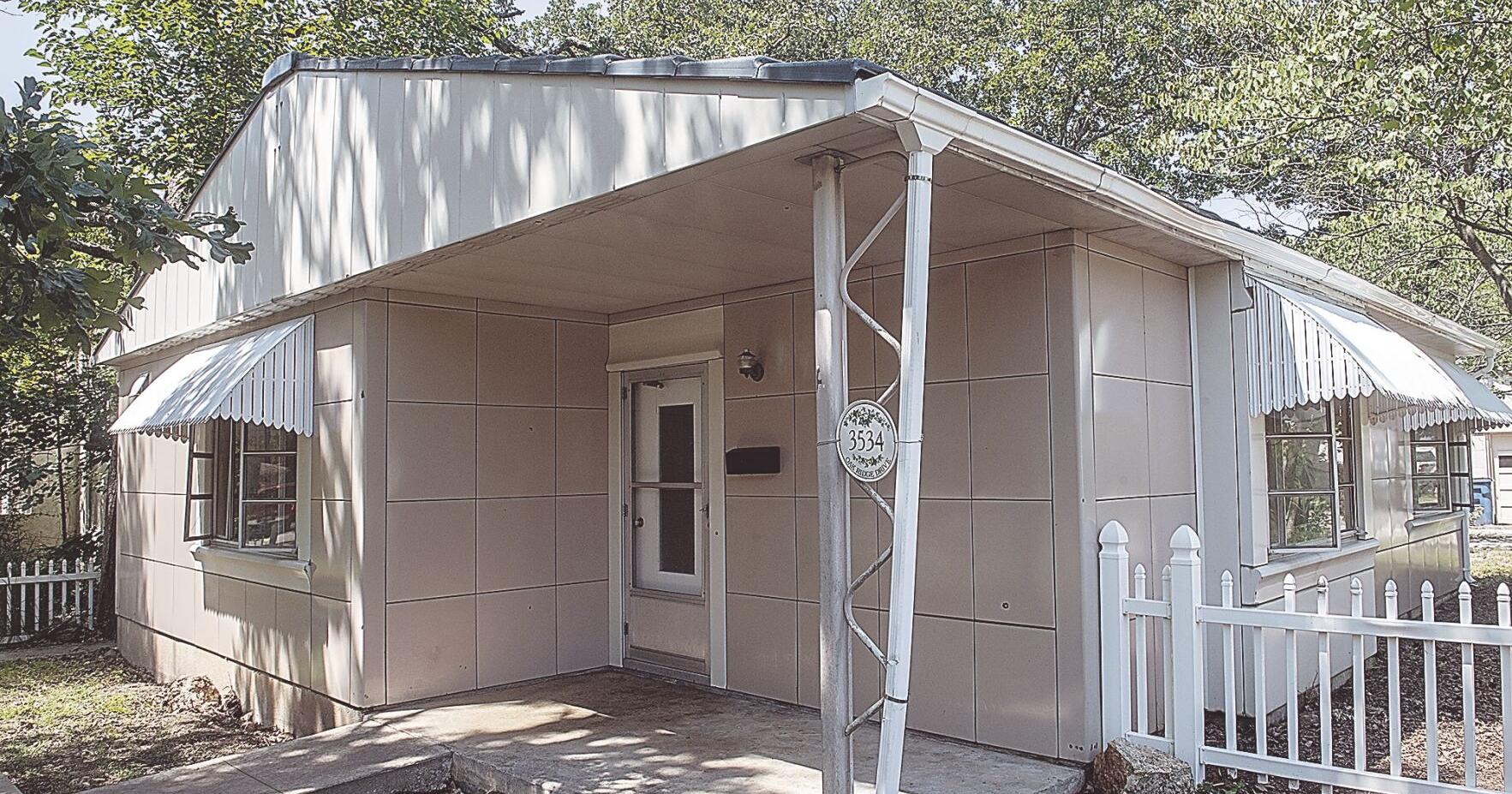 'Yesterday House of Tomorrow' part of estate auction - Vimarsana News