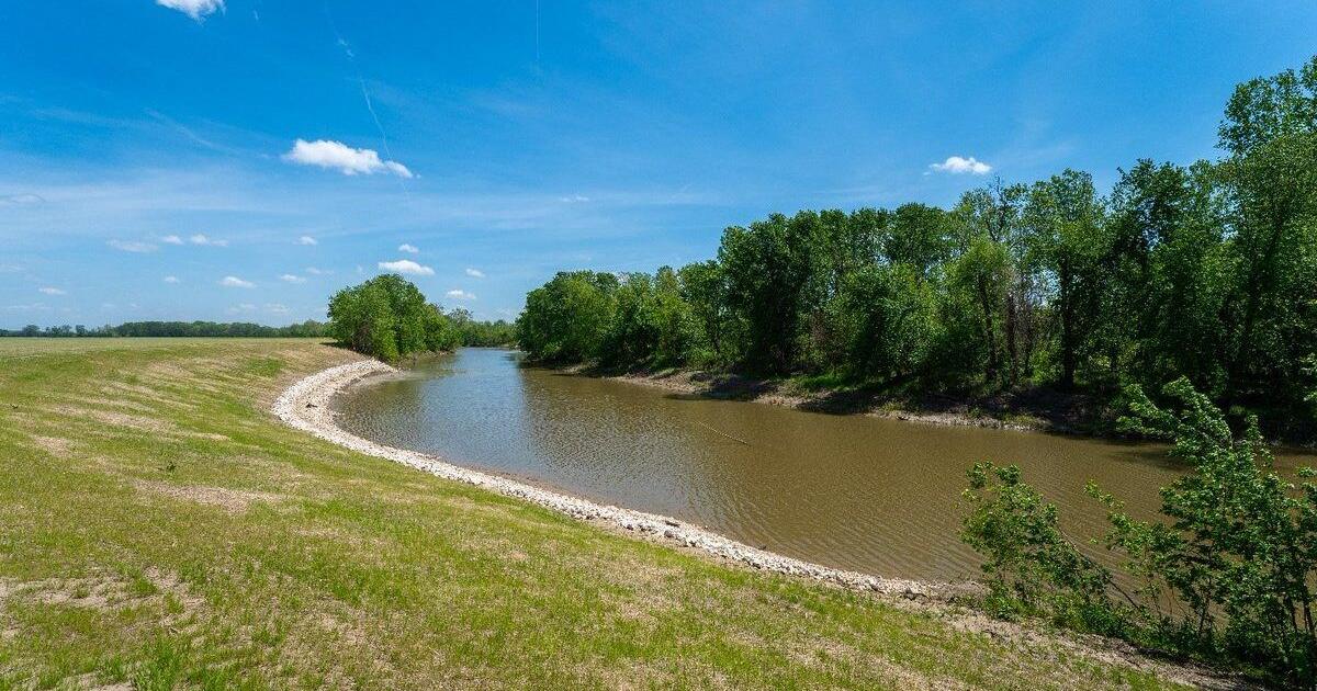 Backers of Missouri parks tax worry about crowded primary this year