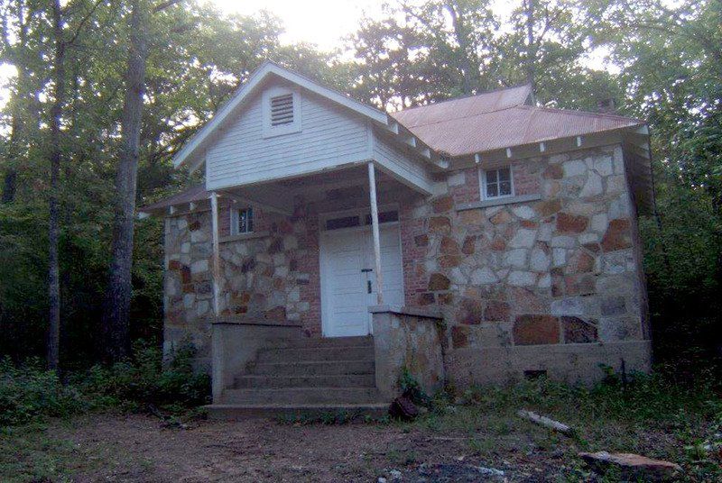 Andy Ostmeyer Old Cabins Homesteads Along Buffalo River Tell