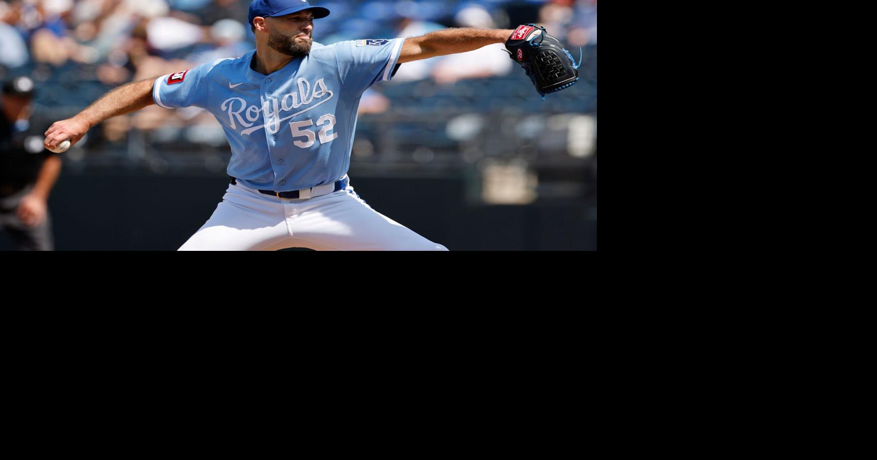 Seager homers as Rangers top Royals 4-2 to reach .500 for the first time since May 1