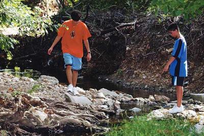 081606-trail3.jpg