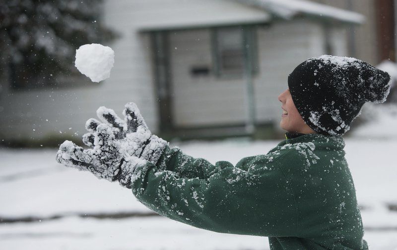 First snowfall arrives earlier than normal in Joplin Local News