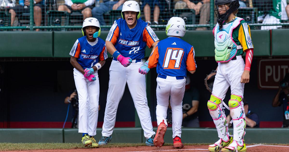 Hamilton West Side Little League hold parade Monday record-setting sixth World Series appearance
