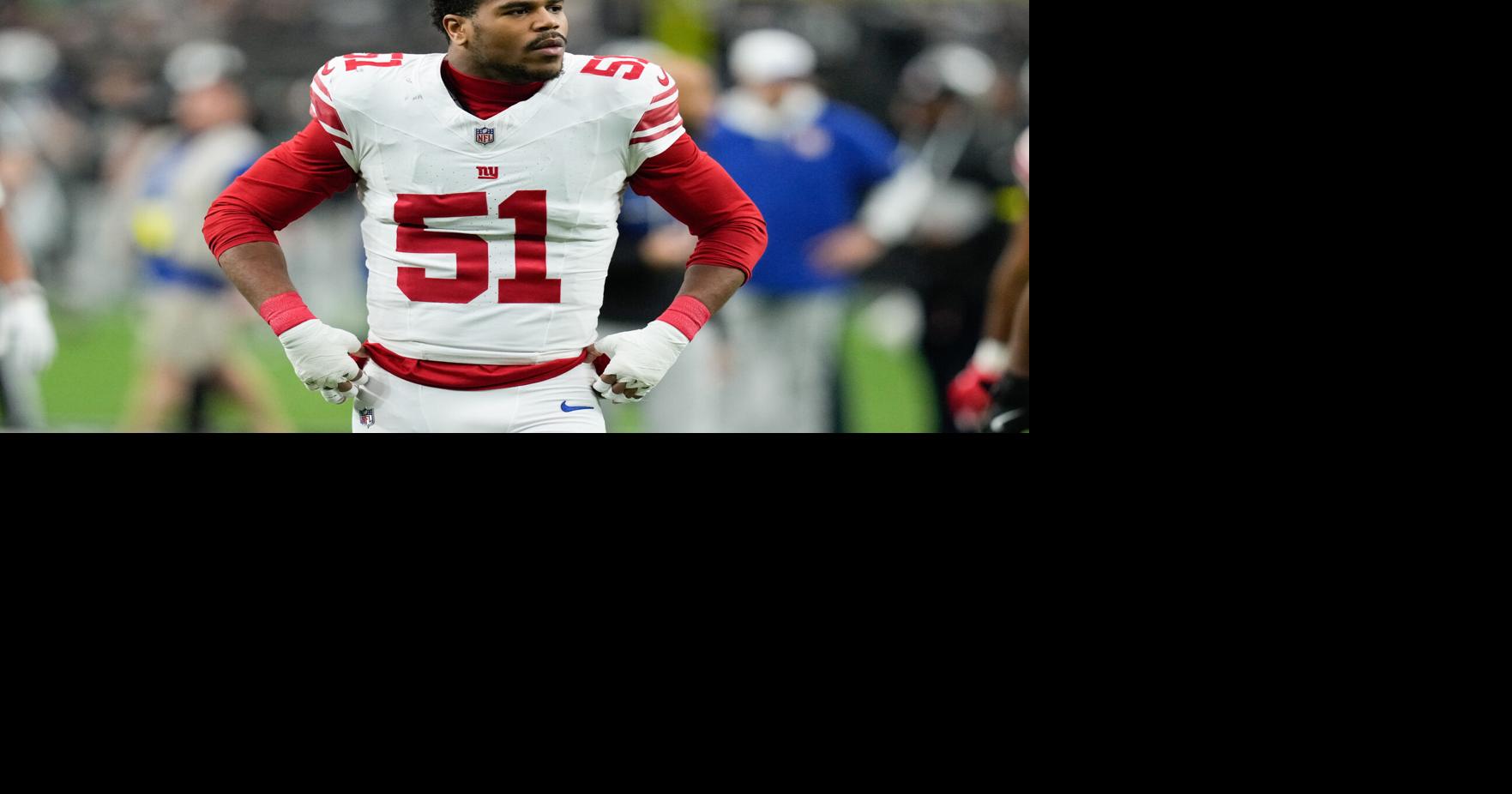 Giants Dart Carter Trump Football