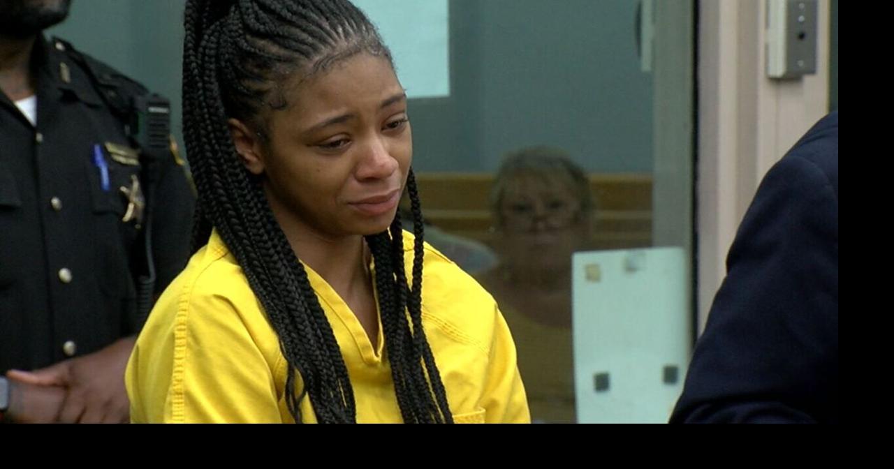 Court docs: Woman charged with attempted murder, accused of holding 7 ...