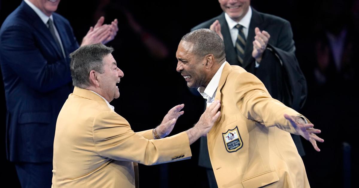 Hall of Fame Football
