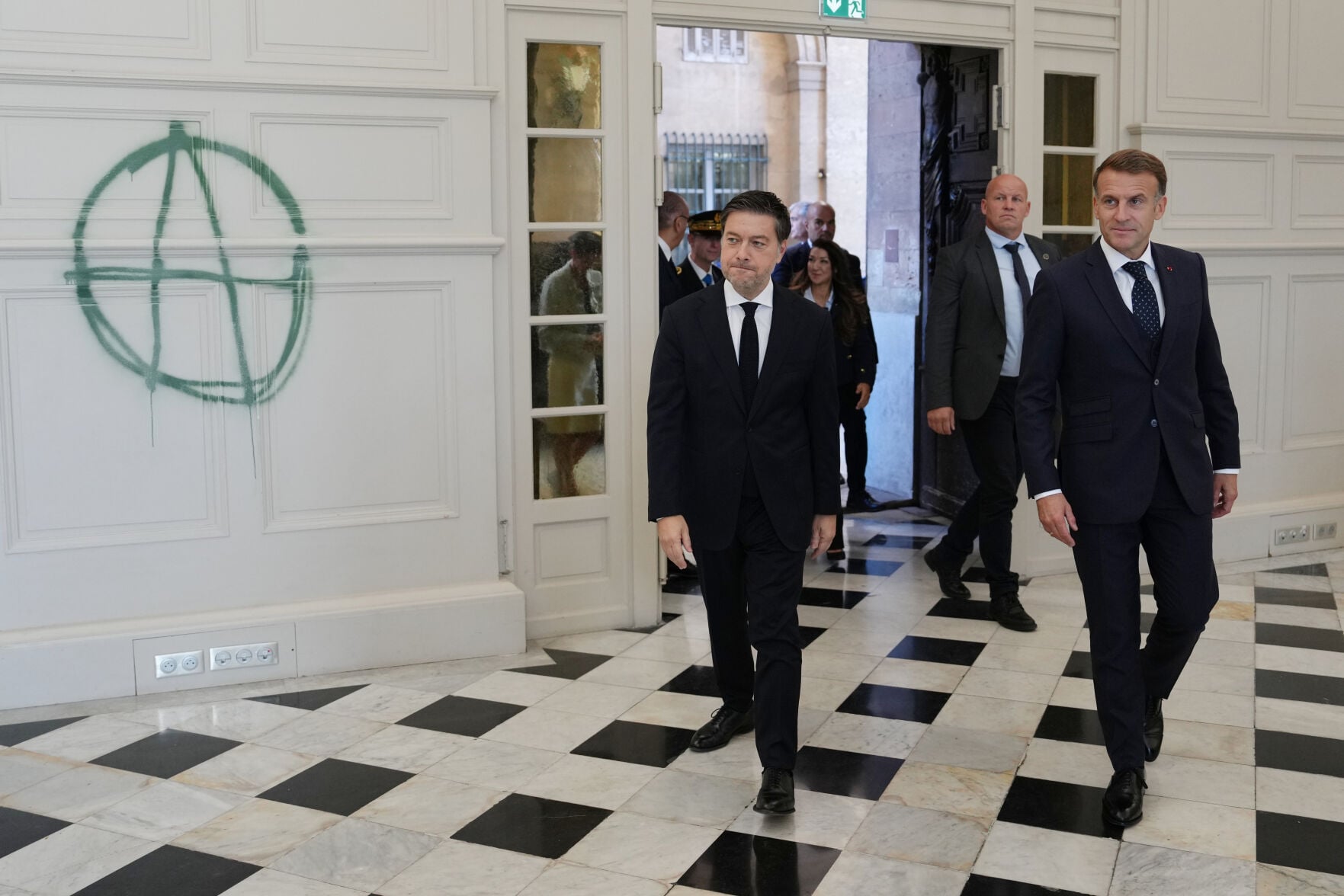 APTOPIX France Macron | Nation & World | journal-news.com