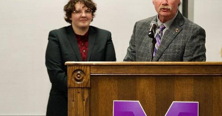 Middletown Schools' treasurer shares state honor, scholarship funds with graduating student
