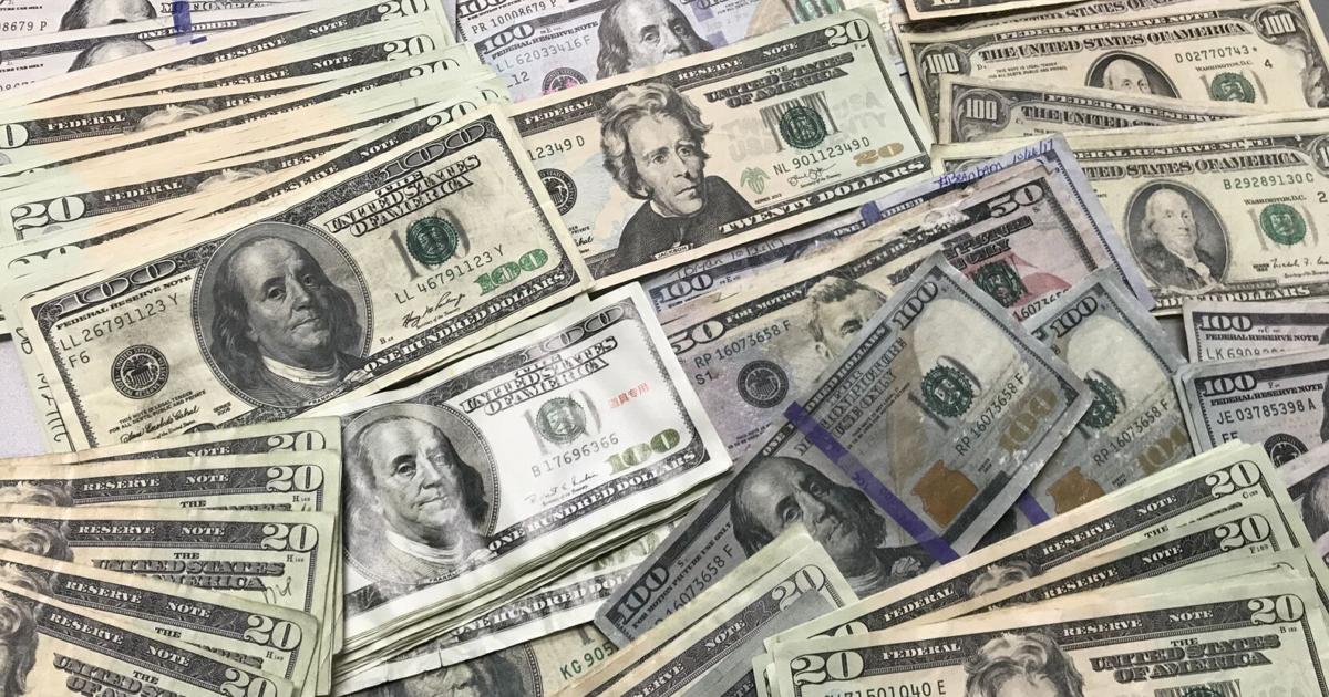 Man pays Middletown water bill with fake cash By Lauren Pack Nov 27, 2017 Nov 27, 2017