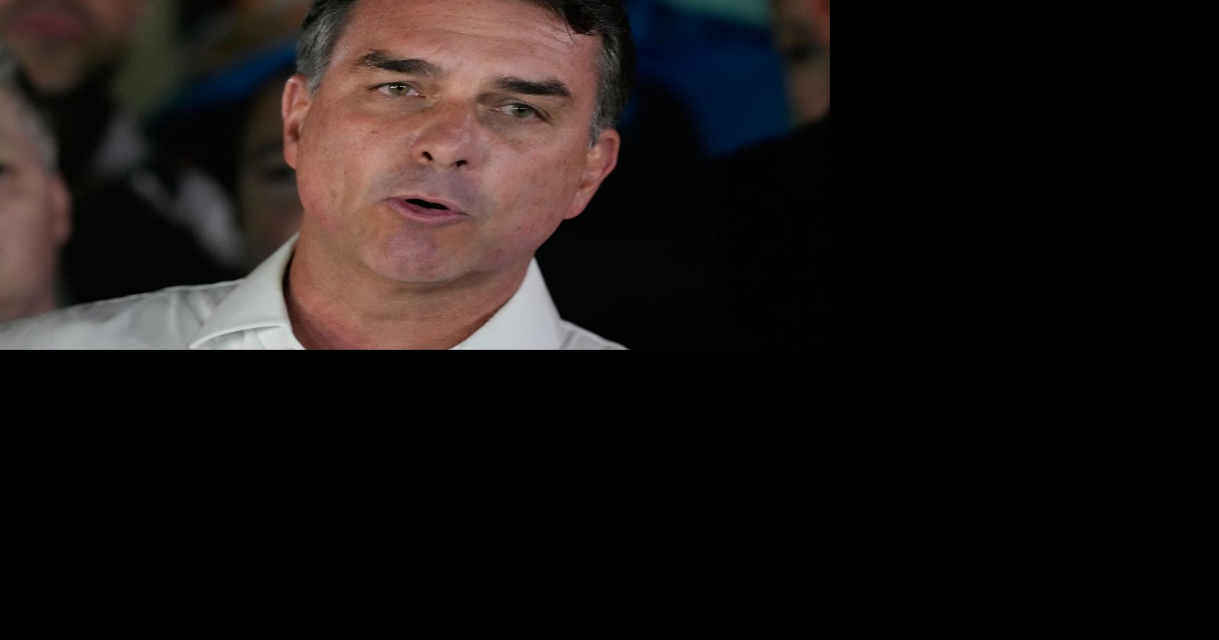 Flávio Bolsonaro flees Brazil through Argentina and is expected to land in Miami