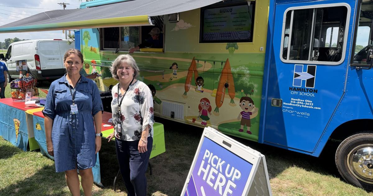 Hamilton City Schools, Lane Libraries add weekly grill‑outs to Big Blue Food Truck partnership