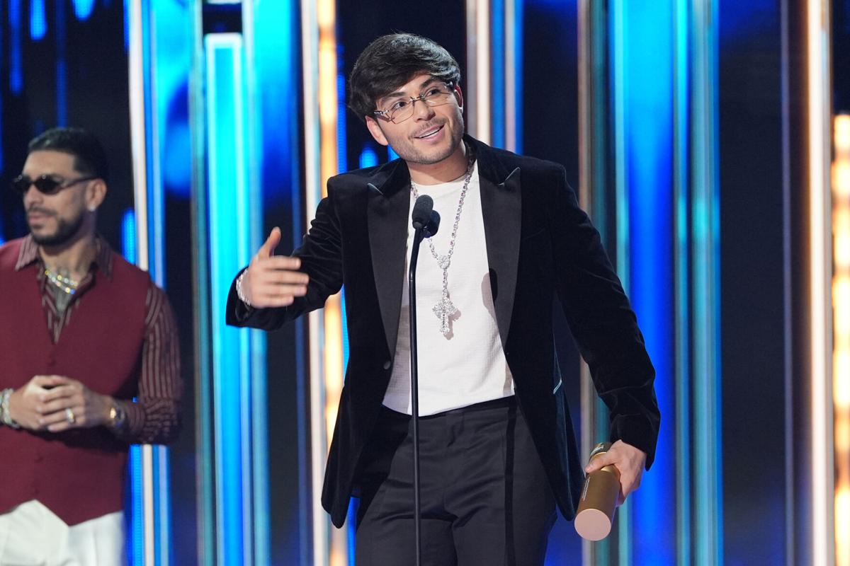 CORRECTION Latin Billboard Awards | Nation & World | journal-news.com