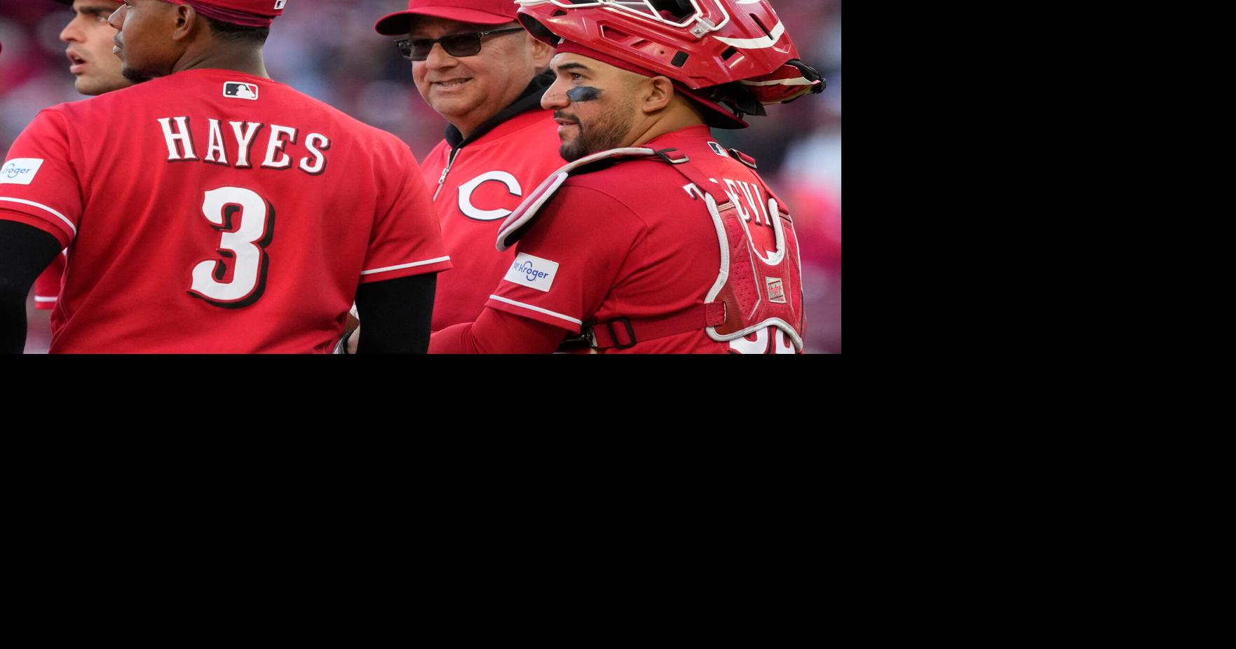 Cincinnati Reds Hayes to rehab with Dayton Dragons tonight