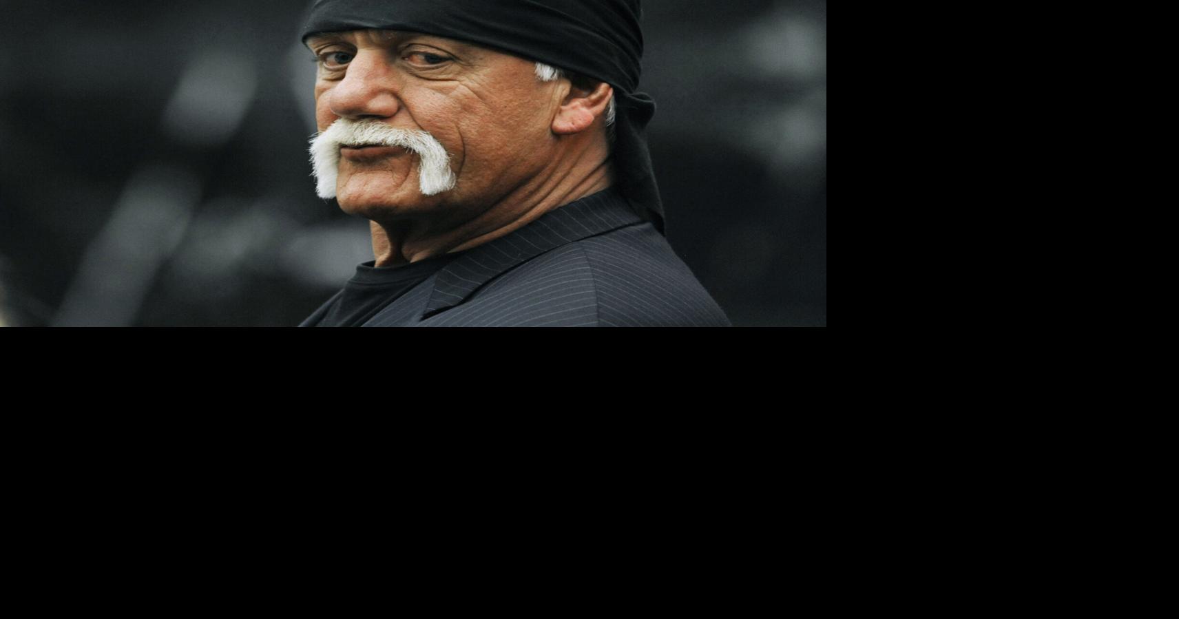 President Trump, Ric Flair, Lee Greenwood react to death of Hulk Hogan