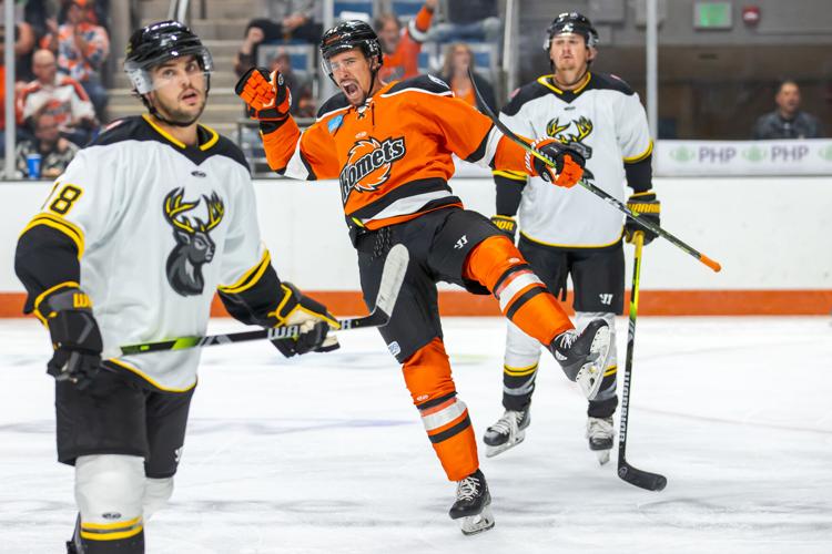 Komets win preseason opener Tristan Pelletier scores winner, makes