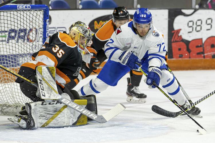 Komets confident on Coliseum ice Sports