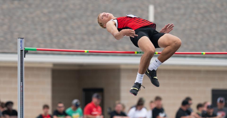 Warsaw shines in boys state track meet that saw records fall | High ...