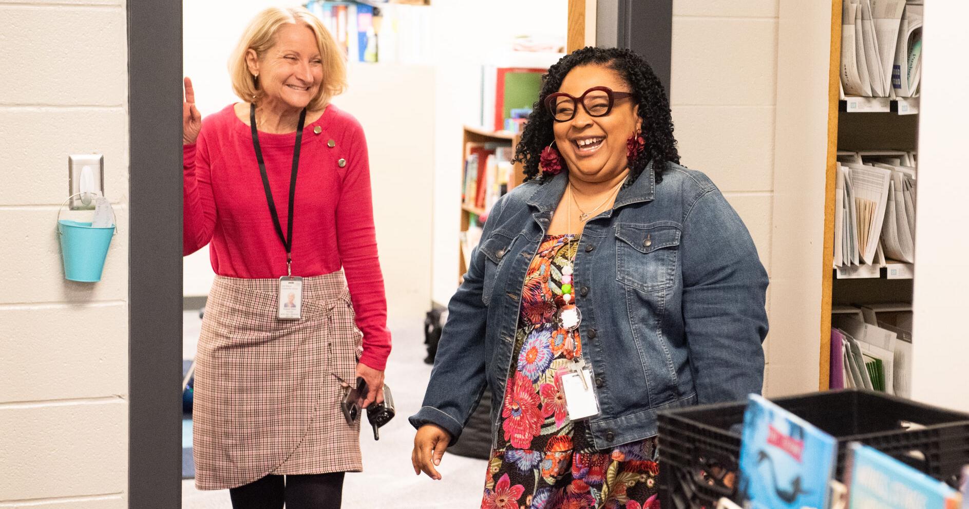 Fort Wayne Community Schools honors year's top employee, teachers - Vimarsana News